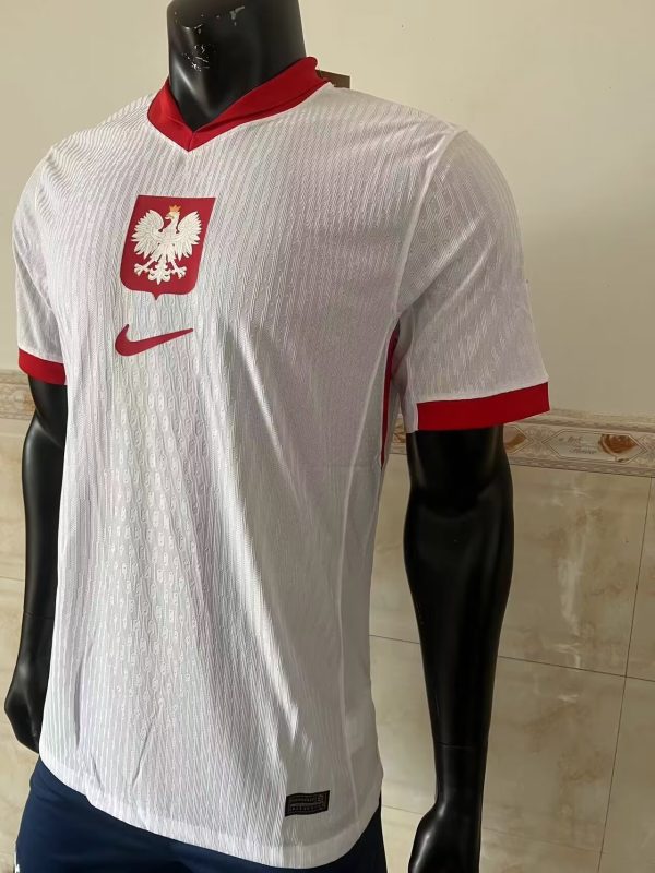 Player Version 2024 Poland Home - Image 4
