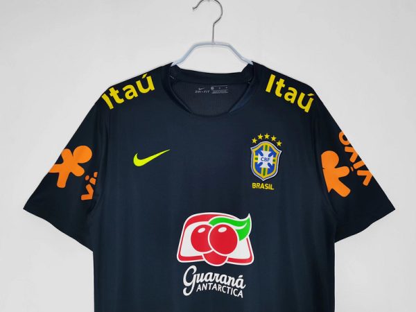 Retro 2020 Brazil Training version - Image 4