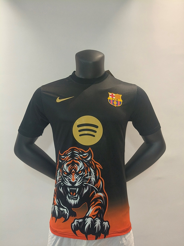 Player Version Barcelona special version Player Version Barcelona special version - Image 1